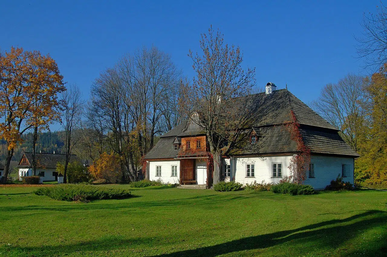 Pomiary jakości powietrza - Gmina Nowy Targ, SP w Łopusznej