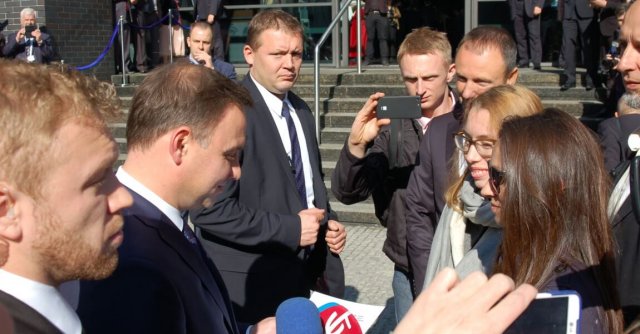 Wręczanie petycji