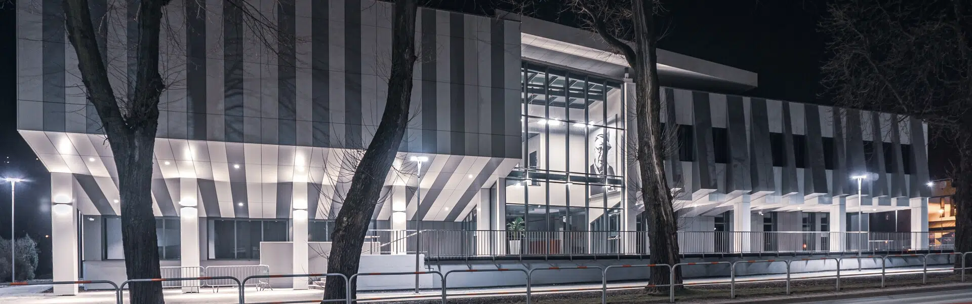 Pomiary jakości powietrza - Sucha Beskidzka, ul. Mickiewicza 27, Centrum Kultury i Filmu im. Billy'ego Wildera